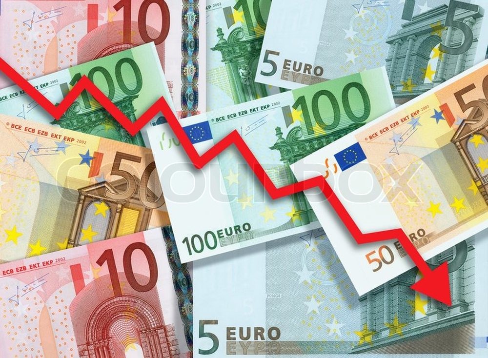 Euro i rikthehet r&euml;nies, zbret pran&euml; kufirit t&euml; 103 lek&euml;ve