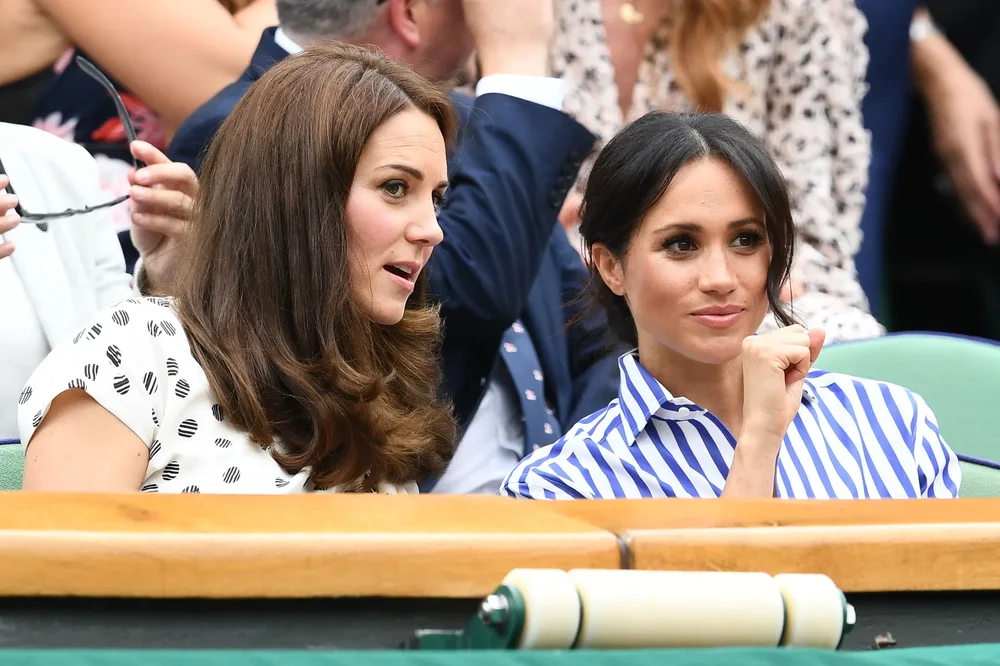Kate Middleton, e l&euml;nduar nga Meghan Markle