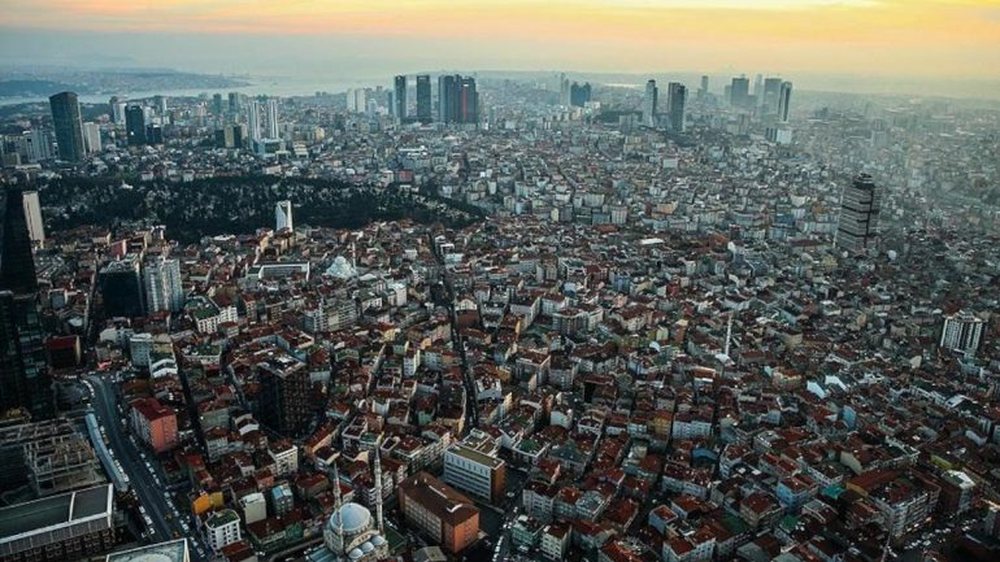 Stamboll, rreth 600,000 nd&euml;rtesa mund t&euml; shemben nga nj&euml;