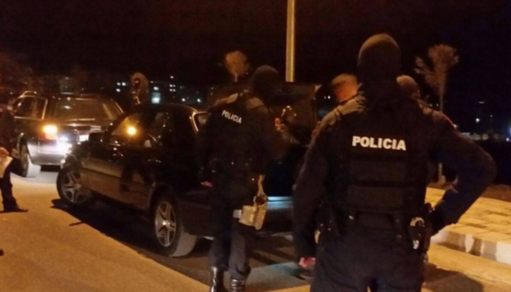 &Ccedil;&rsquo;po ndodh n&euml; Vlor&euml;/ Zbarkojn&euml; s&euml;rish forcat