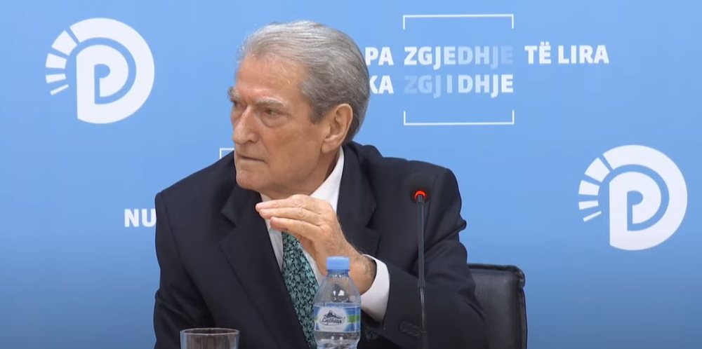 Berisha nis premtimet: Do falim gjobat e dritave dhe ujit