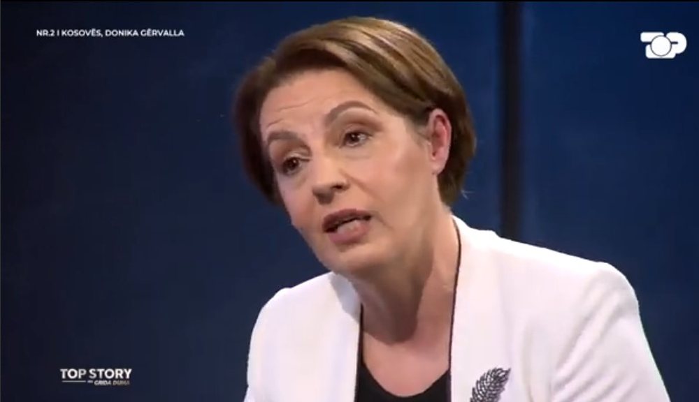 Ministrja e Jashtme e Kosov&euml;s tregon si e fyente pa pushim