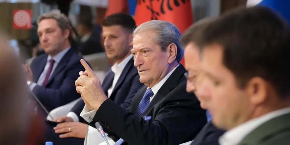 Berisha p&euml;r arrestimin e Belerit: Ai s&rsquo;kishte as 50 lek&euml; n&euml;