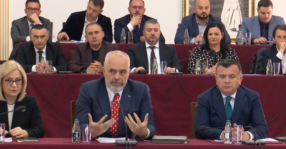 Rezoluta p&euml;r Kosov&euml;n, s'ka vend p&euml;r lajthitjet e Ram&euml;s