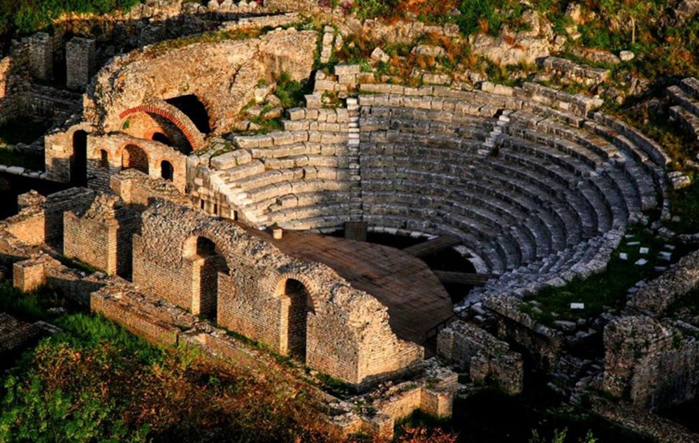VOA: Shqip&euml;ria nuk u p&euml;rgjigjet kritikave t&euml; UNESCO-s p&euml;r