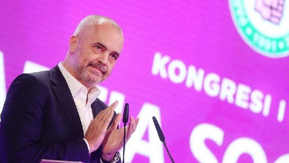 Rama: Nuk merrem &ldquo;kush ha dardha&rdquo;, SHBA ka vet&euml;m nj&euml;