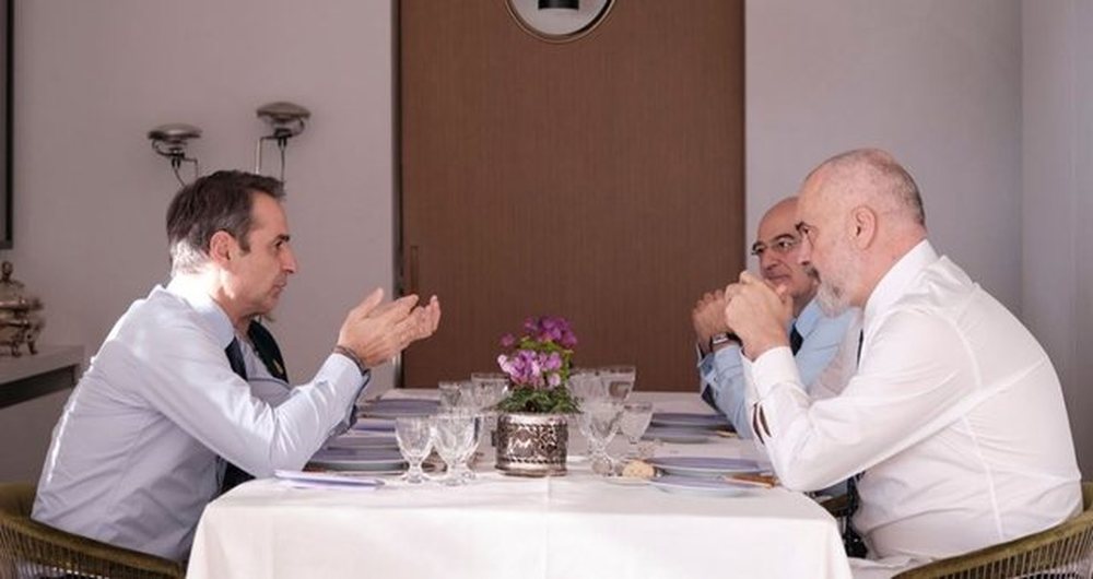 Nga protesta e Himar&euml;s te ankesat n&euml; Bruksel, si l&euml;vizi presioni