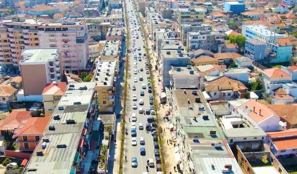 Zonat m&euml; t&euml; "lira" n&euml; Tiran&euml; p&euml;r t&euml;