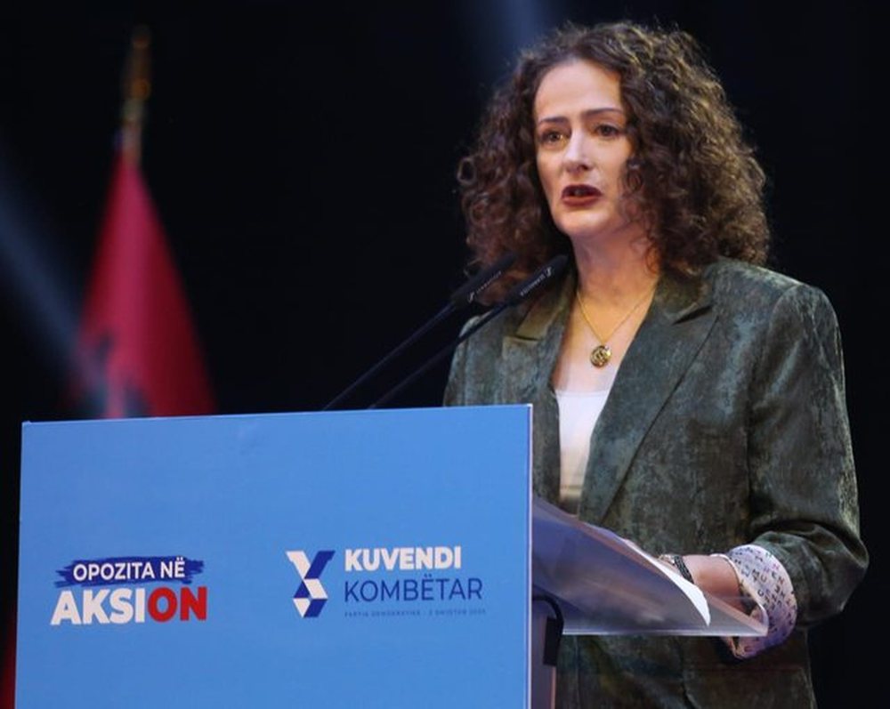 Argita Berisha n&euml; Kuvendin e PD: Rrezikojm&euml; t&euml; biem n&euml;