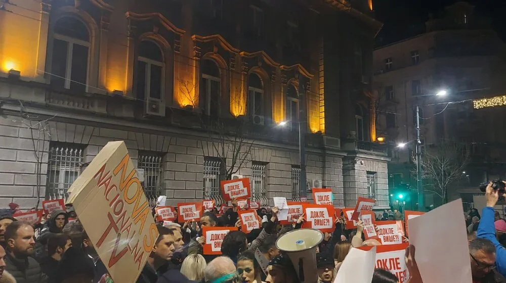 Rezultati i zgjedhjeve, opozita serbe s&euml;rish n&euml; protest&euml;