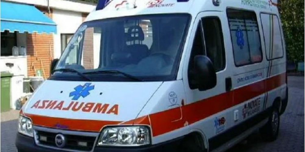 Aksident n&euml; Puk&euml;/ Makina del nga rruga nga lag&euml;shtia,