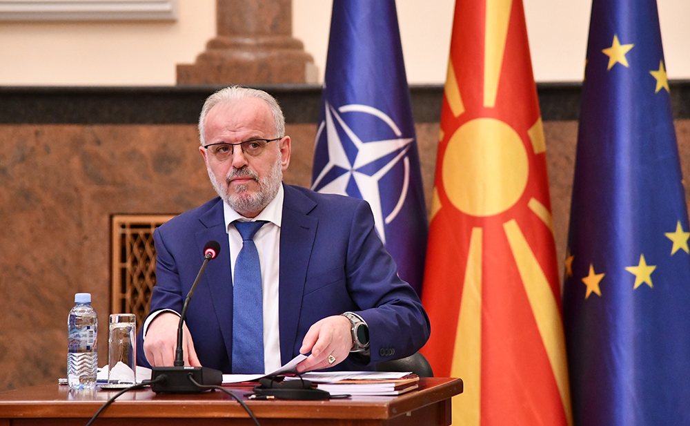 P&euml;r her&euml; t&euml; par&euml; nj&euml; kryeminist&euml;r shqiptar n&euml;