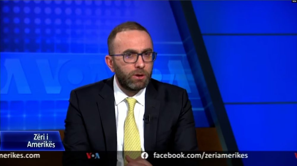 Bardhi n&euml; VOA: Po vler&euml;sojm&euml; &ccedil;do mund&euml;si p&euml;r