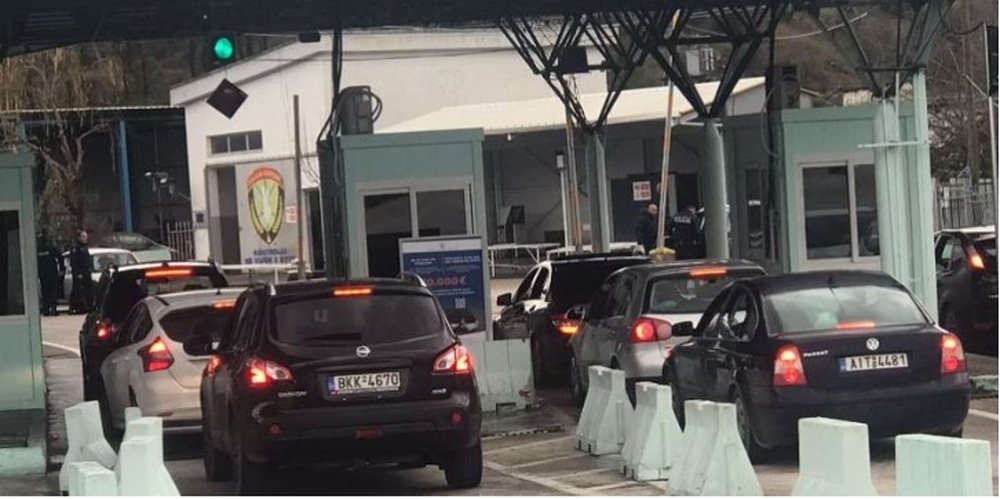Emigrant&euml;t po kthehen n&euml; Greqi, fluks n&euml; Kakavij&euml;