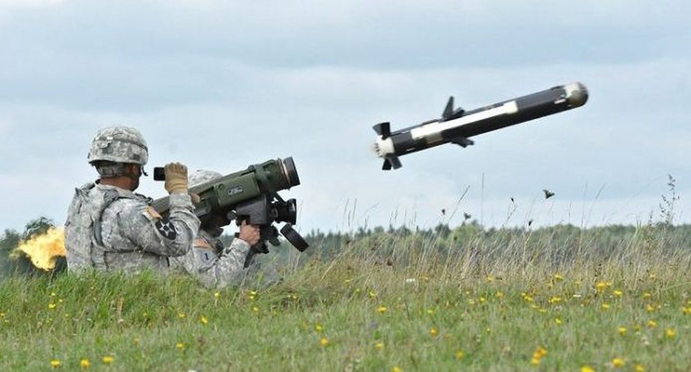 Lejimi i raketave &lsquo;Javelin&rsquo; n&euml; Kosov&euml;, Eksperti: Sinjal i