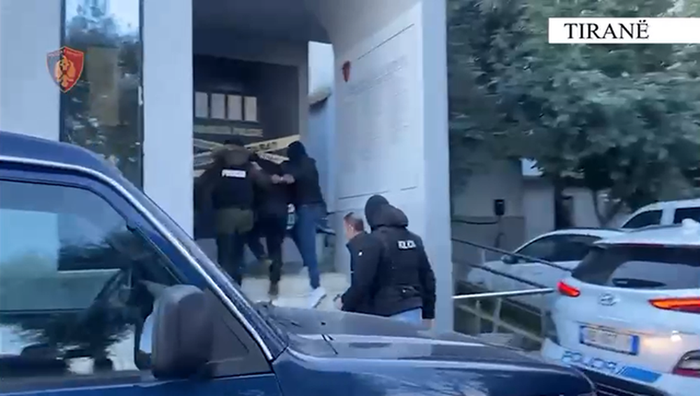 Kush &euml;sht&euml; pedofili i arrestuar n&euml; Tiran&euml; (Emri)