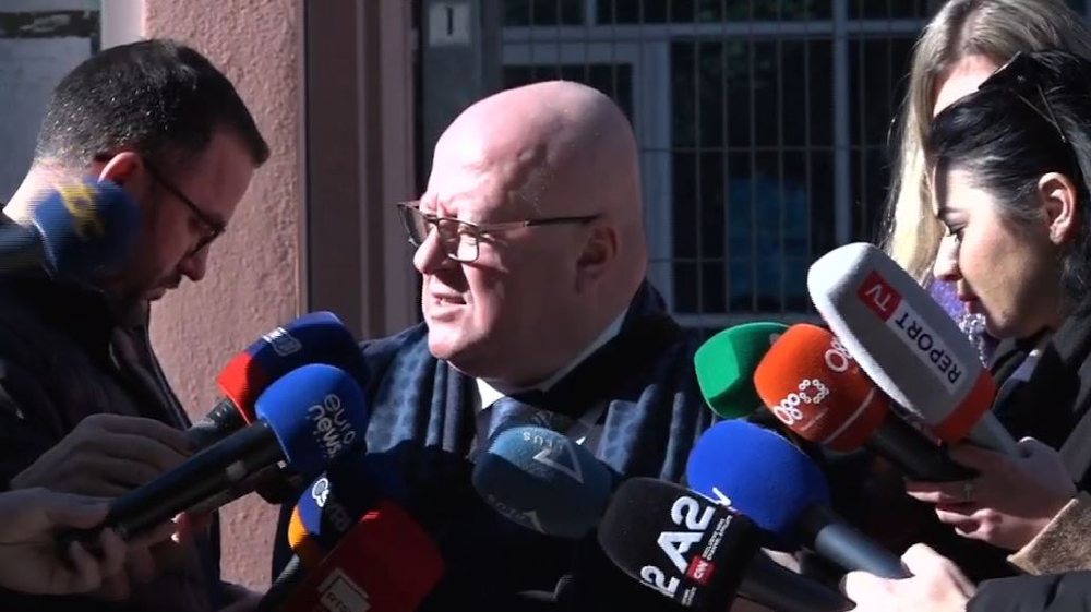 Shtyrja e seanc&euml;s p&euml;r Berish&euml;n, avokati i ish-kryeministrit: Hera