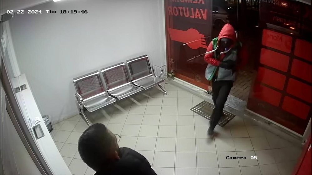 Del FOTO e grabit&euml;sit t&euml; Kombinatit/ Policia: 5 mij&euml; euro kush e