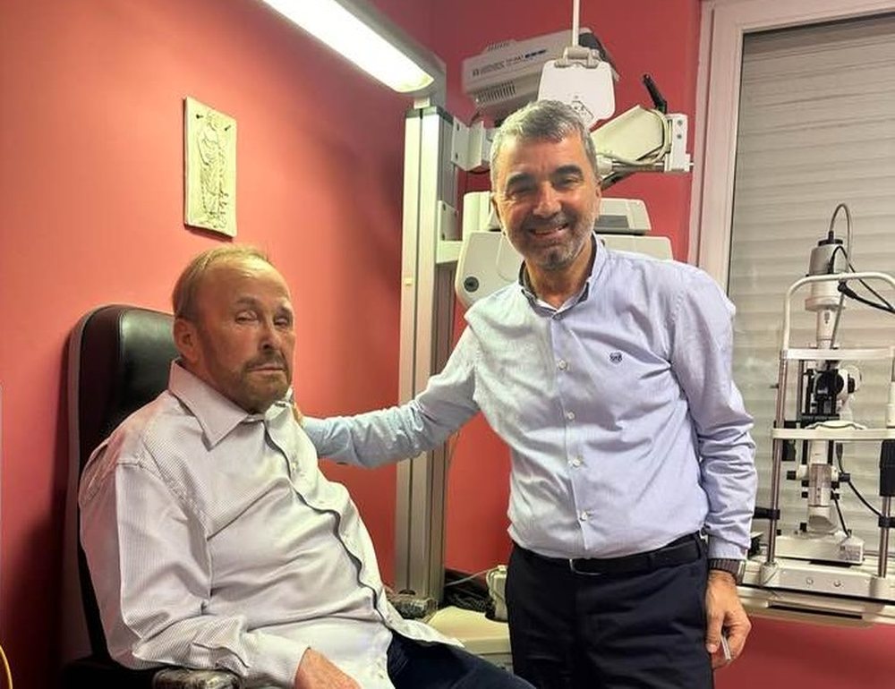 FOTO/ Fatos Nano shfaqet n&euml; publik pas s&euml;mundjes s&euml;