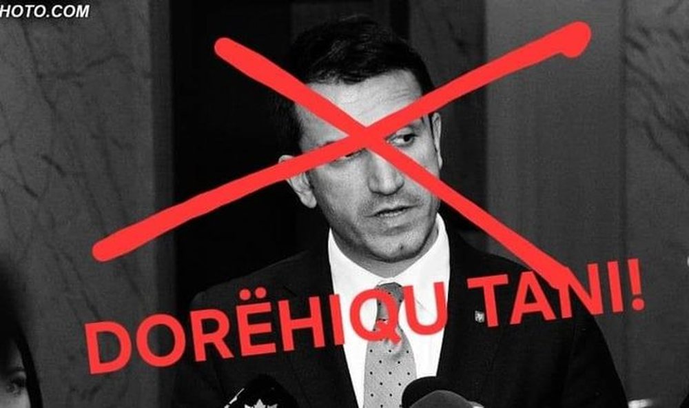 "Dor&euml;hiqu tani", protest&euml; kund&euml;r Veliajt t&euml;