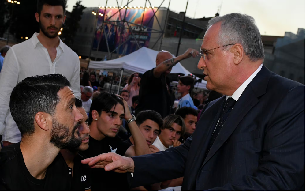 K&euml;rkoi zgjidhjen e kontrat&euml;s, Lotito i kthehet Luis Albertos: