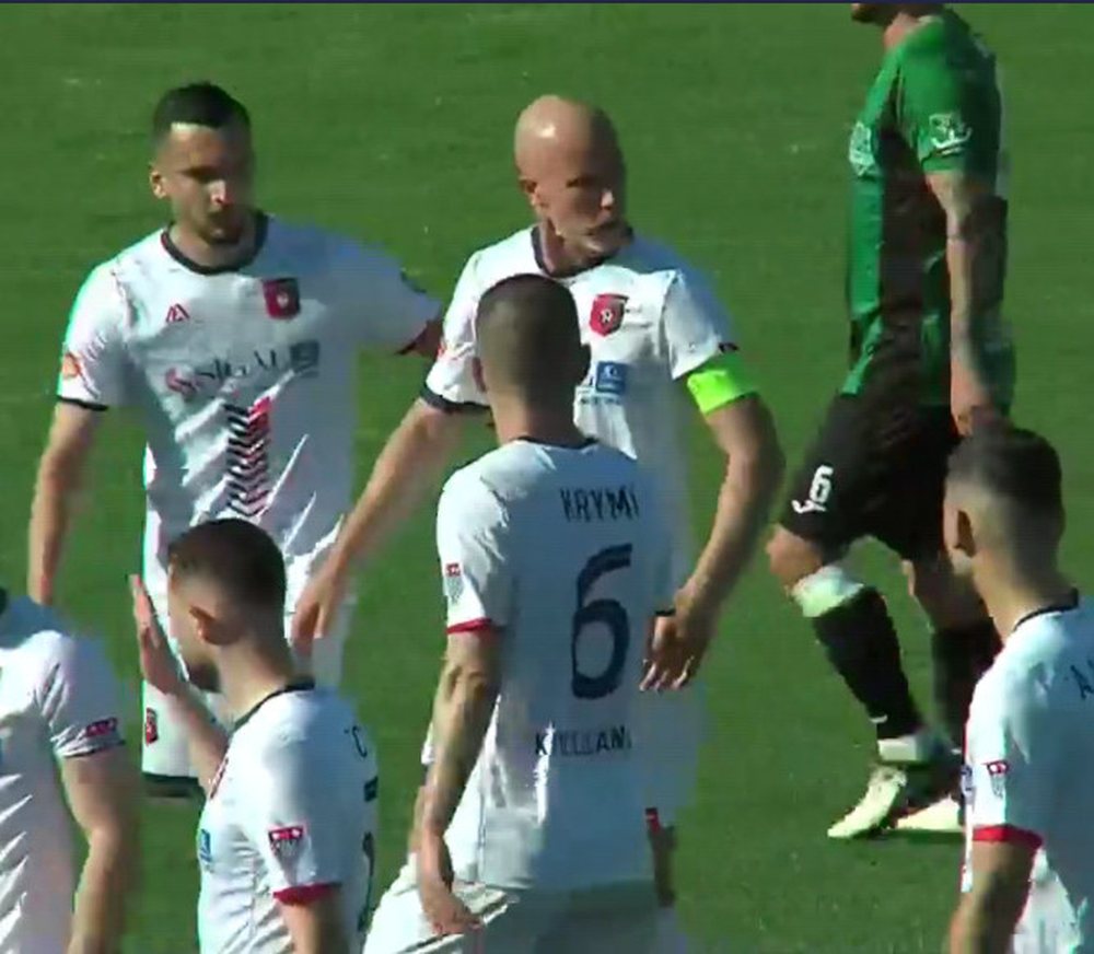 Video/ Brdaric kthehet friksh&euml;m, Vllaznia hakmerret me Egnatian: