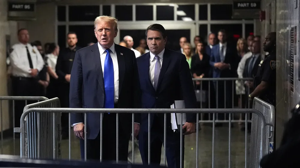 Trump n&euml; burg? Gjith&ccedil;ka duhet t&euml; dini p&euml;r d&euml;nimin e