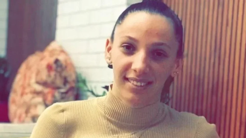 Kjo &euml;sht&euml; policja q&euml; vrau veten me arm&euml;n e sh&euml;rbimit