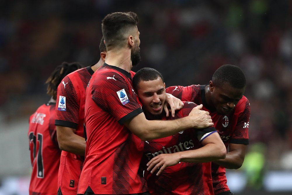 Video/ Milan blindon vendin e dyt&euml; mes grev&euml;s s&euml; tifoz&euml;ve,