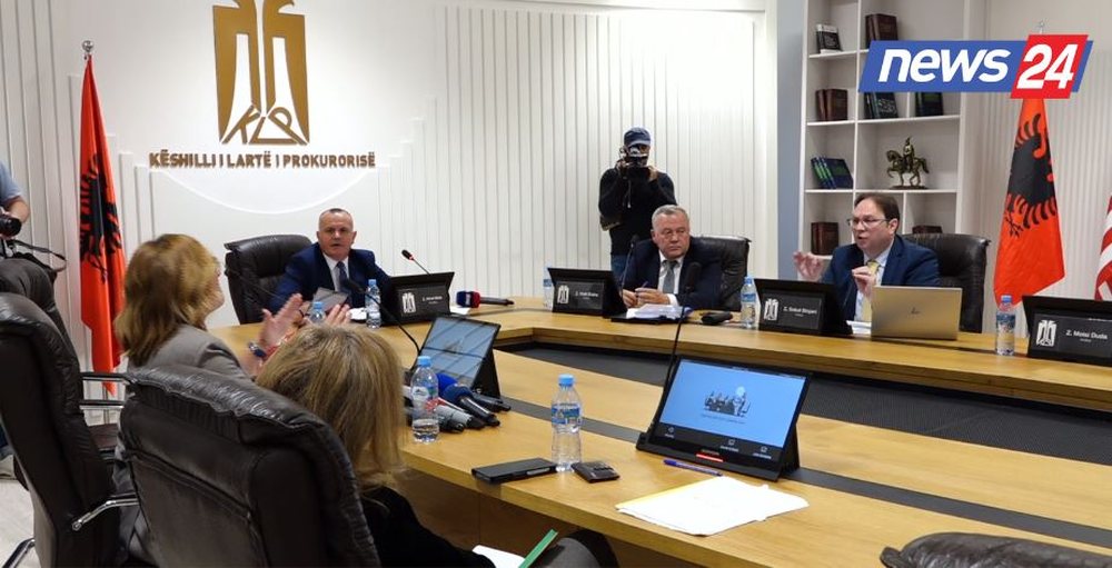 Shkarkimi i kreut t&euml; KLP/ Shtyhet mbledhja pas debateve t&euml; forta