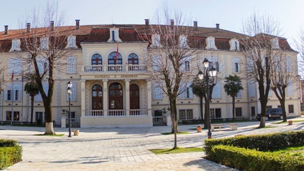 Dhunohet me sende t&euml; forta juristi n&euml; Bashkin&euml; e Shkodr&euml;s