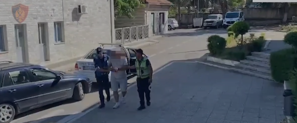 Transportonte dy emigrant&euml; nga Pakistani, arrestohet 43-vje&ccedil;ari