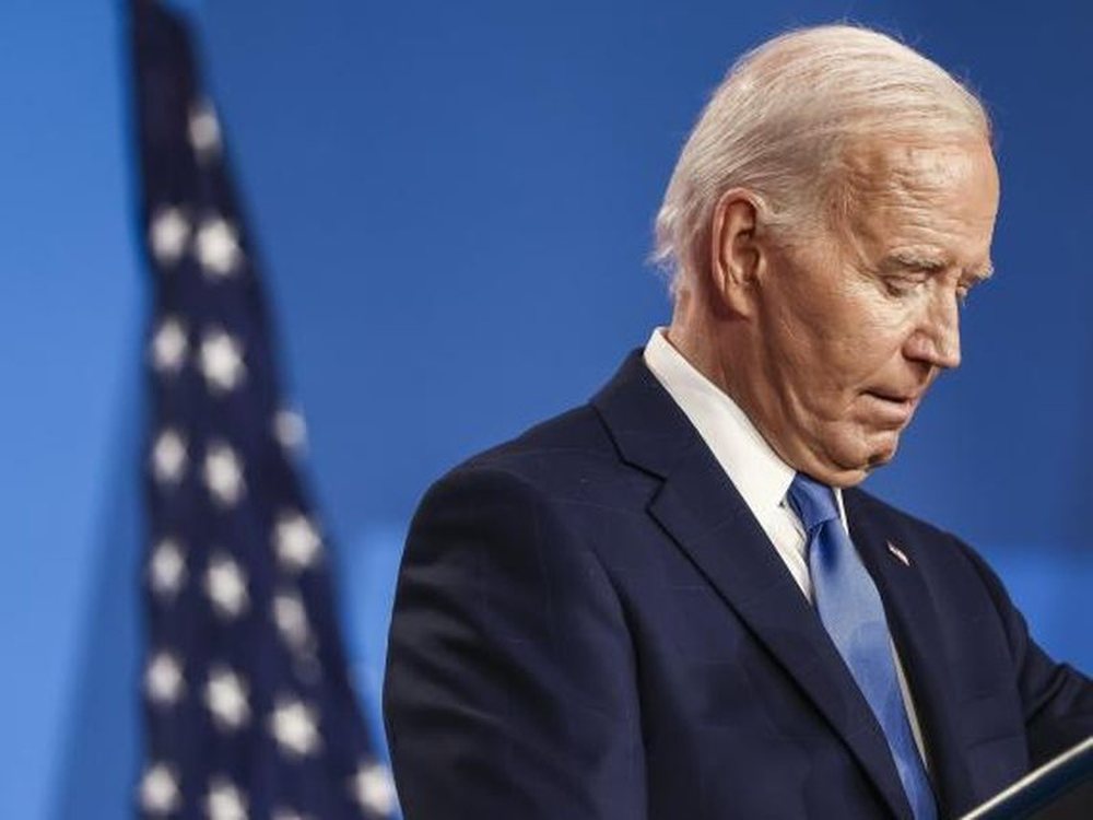 Biden t&euml;rhiqet dhe mb&euml;shtet Kamala Harris, &ccedil;'ndodh tani
