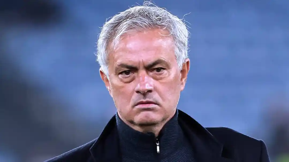 Fenerbahce k&euml;rkoi Broj&euml;n, Mourinho nis ankesat e para n&euml; Turqi: