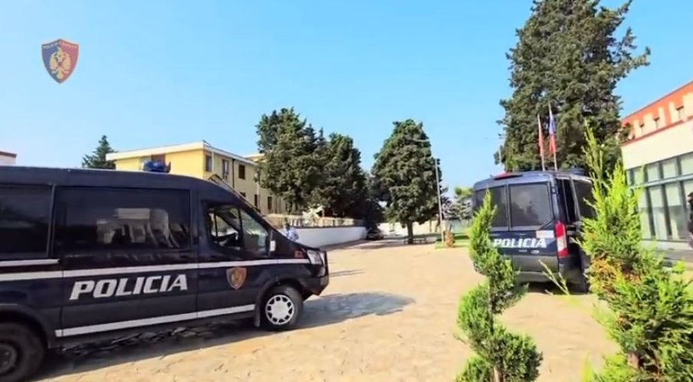 Shkat&euml;rrohet grupi i Oblik&euml;s n&euml; Shkod&euml;r, akuzohen p&euml;r