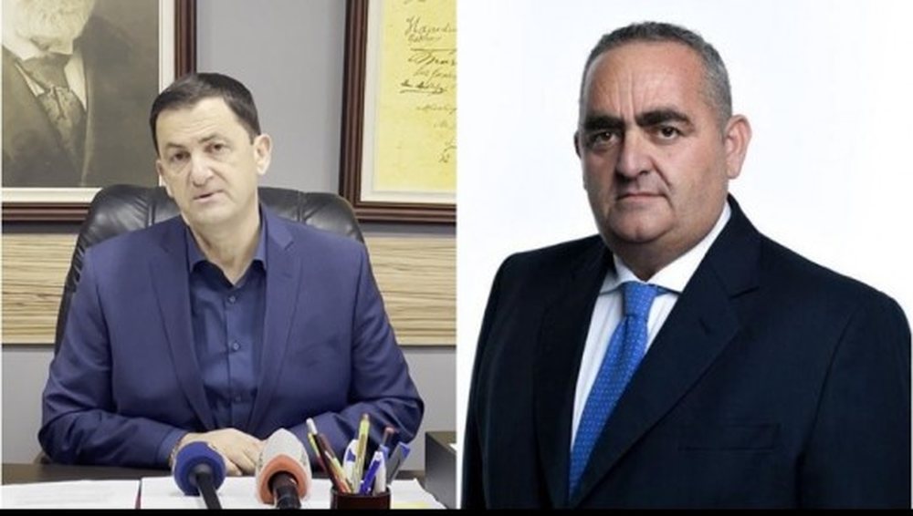 Fredi Beleri i k&euml;rkon Vangjel Tavos shkoll&euml; greke n&euml; Himar&euml;