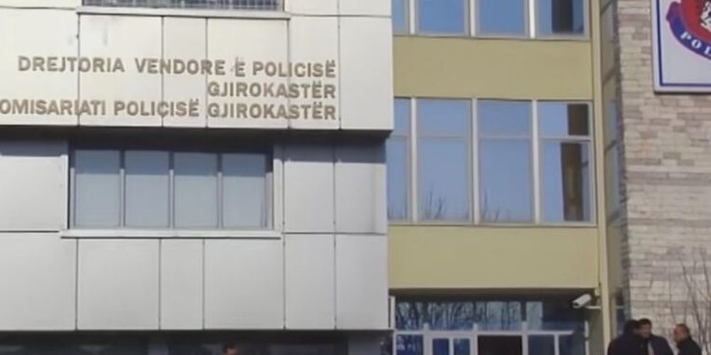 T&euml; shpallur n&euml; k&euml;rkim nd&euml;rkomb&euml;tar, arrestohen n&euml;