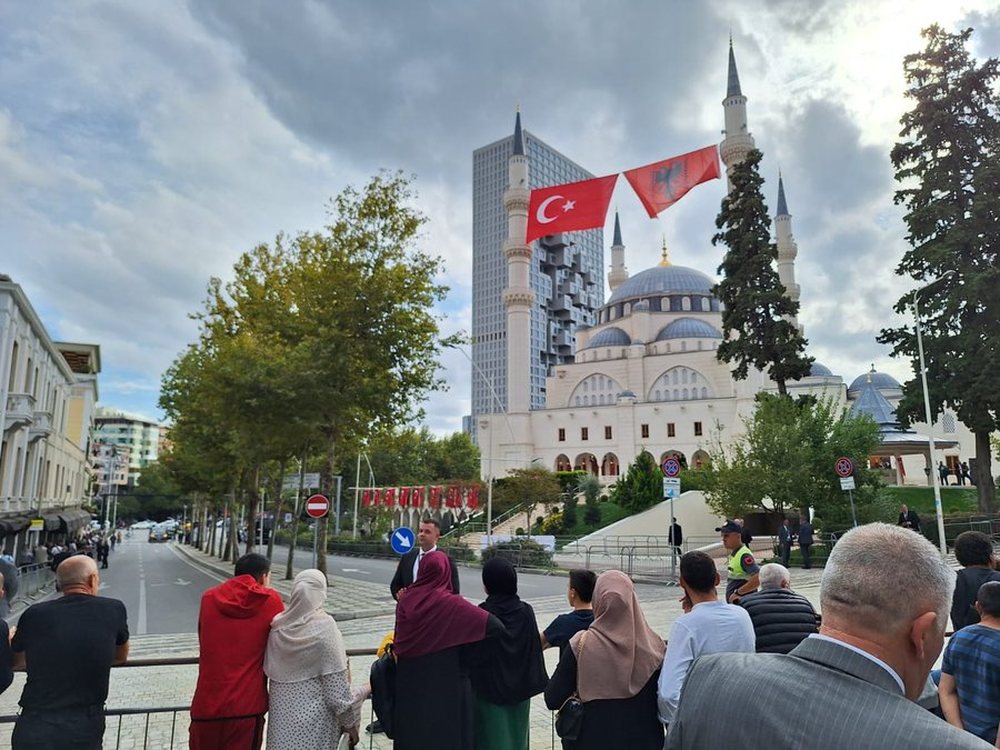 Video Live/ Erdogan inauguron xhamin&euml; e Namazgjas&euml; n&euml; Tiran&euml;