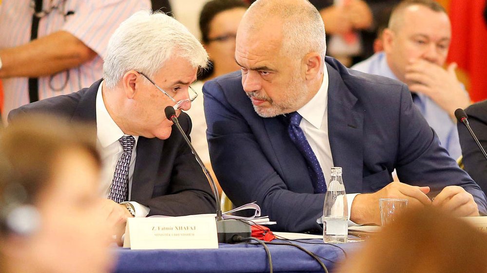 Komisioni "Xhafaj", BE: Nuk negociohen ndryshimet kushtetuese p&euml;r