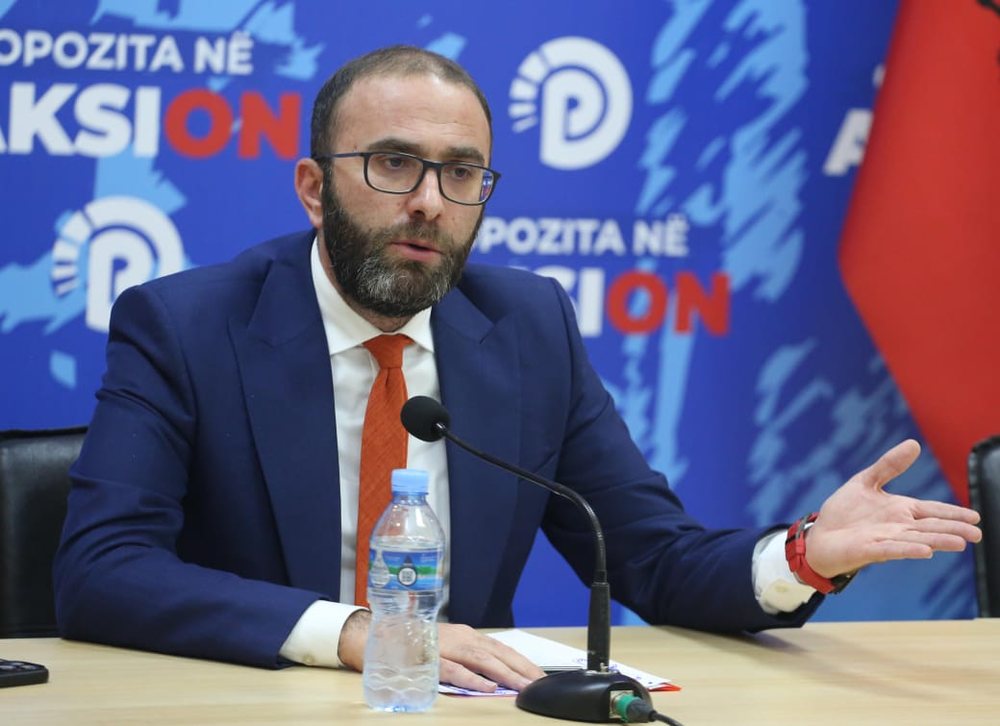 Bardhi: Kryeministri mohon realitetin e krimit dhe korrupsionit, shmang