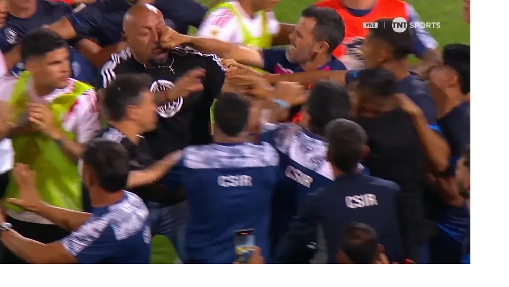Video/ Grushta e shkelma n&euml; Independiente-River Plate: nj&euml; gjest