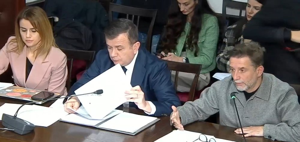 Afrohen zgjedhjet/ Socialist&euml;t anulojn&euml; gjobat e nd&euml;rtimeve pa