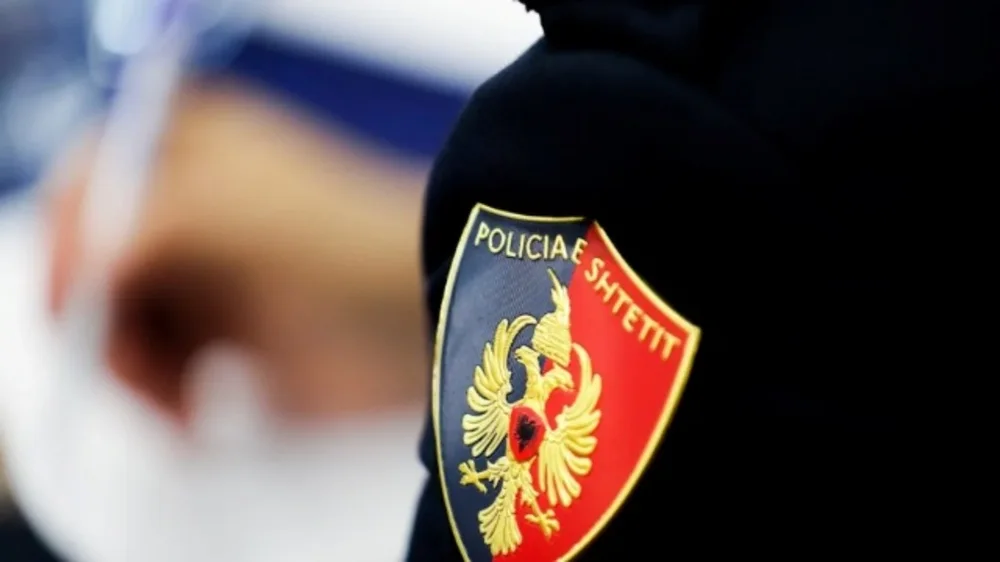 Festat e fundvitit/ Policia shton kontrollet p&euml;r drejtuesit e mjeteve