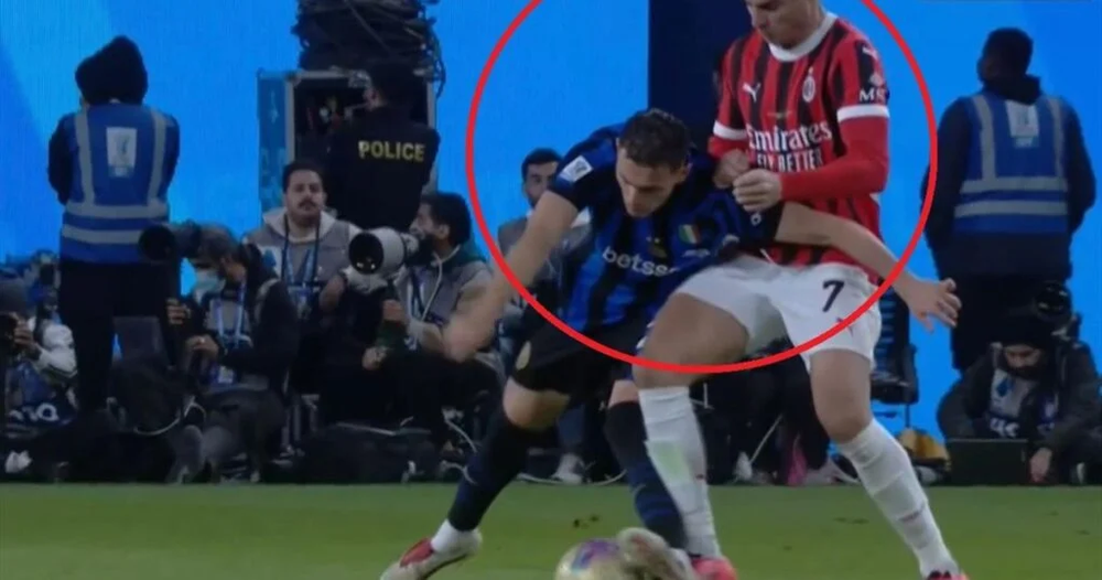 Moviola, Milan fitoi me ndihm&euml; nga arbitrat: faull ndaj Asllanit, goli i
