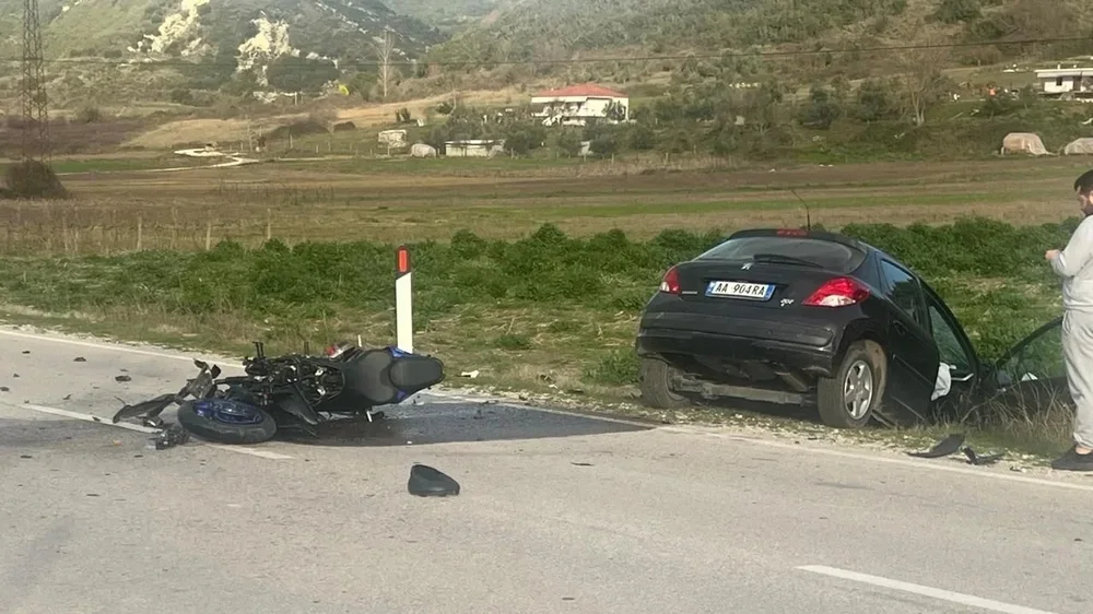 P&euml;rplasi p&euml;r &nu;dekje t&euml; riun q&euml; l&euml;vizte me motor,