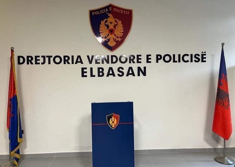 Bie zjarr n&euml; zyrat e Drejtoris&euml; s&euml; Policis&euml; n&euml; Elbasan