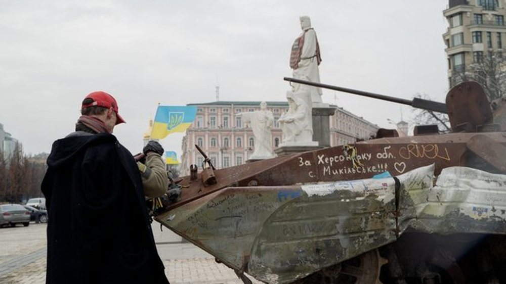 VOA: A i mb&euml;shtesin ukrainasit bisedimet e paqes?