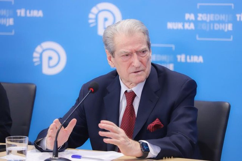 Berisha-deputet&euml;ve: Merruni me regjistrimet e diaspor&euml;s