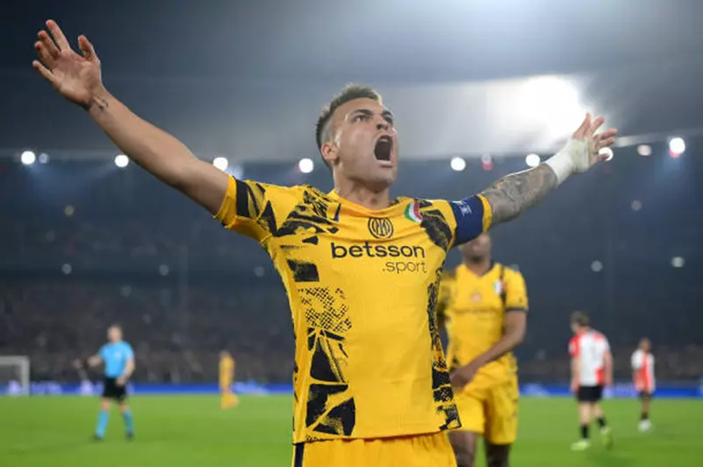 Video/ Inter sheh &ccedil;erekfinalen: zikaltrit bastisin Roterdamin me Thuram e