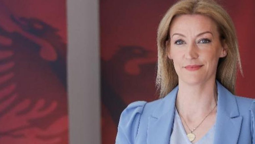 Arrestohet ish-drejtoresha e Spitalit t&euml; Dibr&euml;s: P&euml;rndiqte